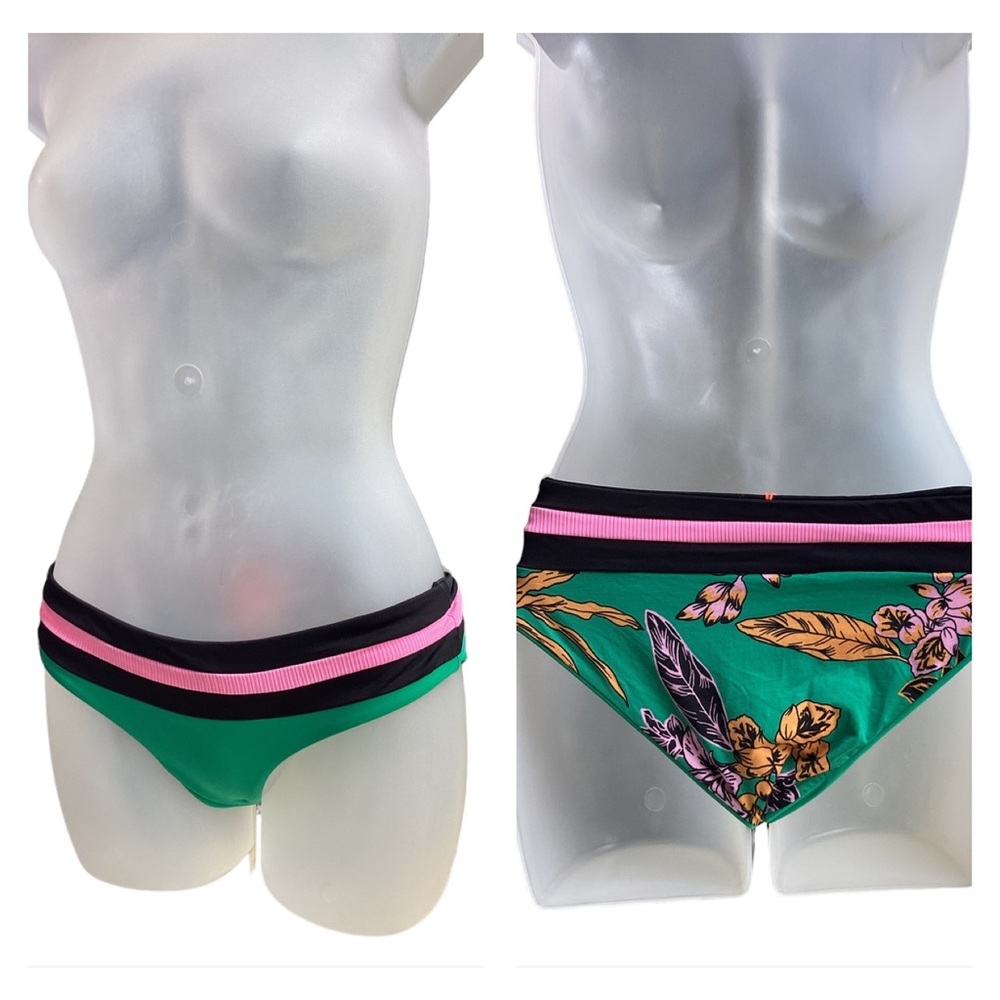 Maaji Reversible Low Rise Bikini Bottom B17